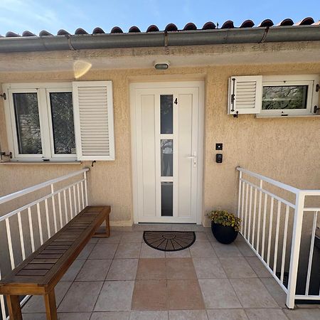 Apartment4You Senj  Luaran gambar
